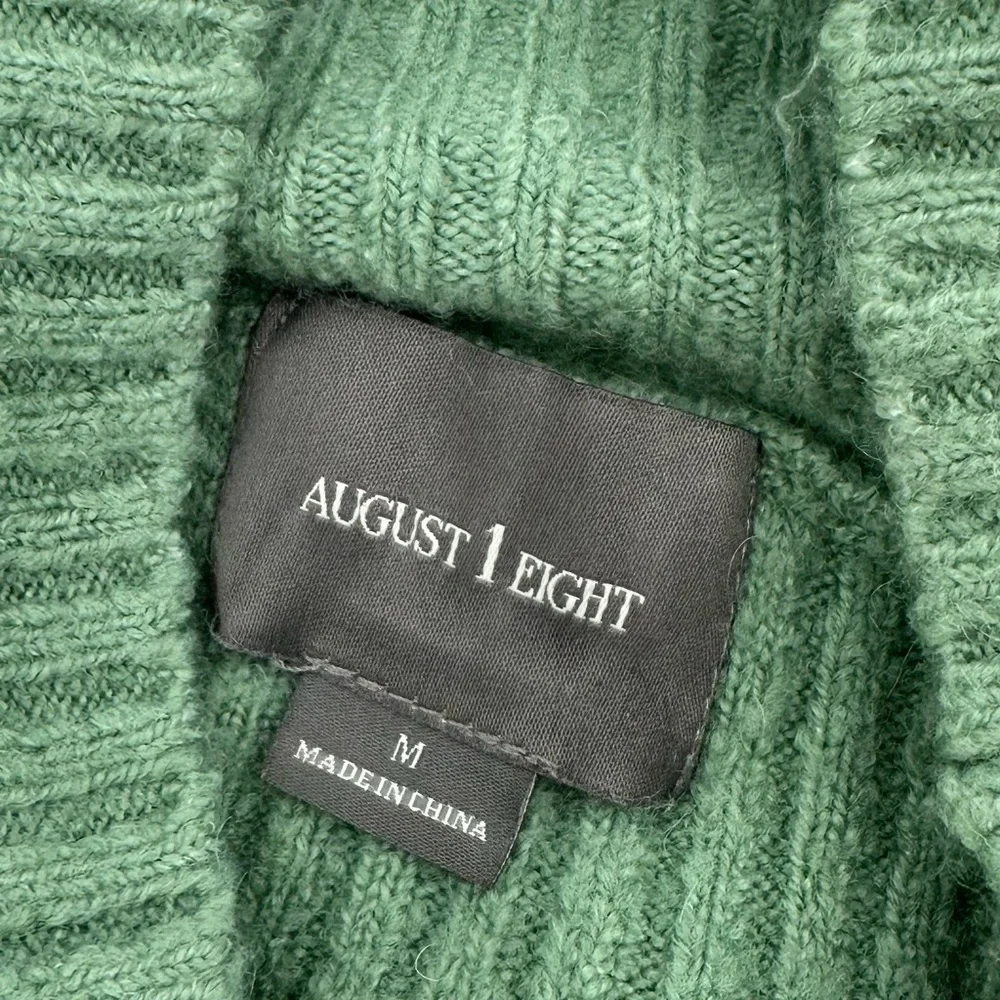 August 1 Eight Sweater Women’s M Green Rib Knit Mock Neck Acrylic Wool Blend Top
